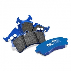 Zadní brzdové destičky EBC Bluestuff na Nissan Skyline R34 2.5 GT 200PS (98-03)